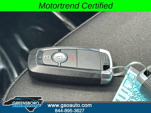 Used 2024 Ford Edge SE w/ Black Appearance Package AWD/4WD image 30