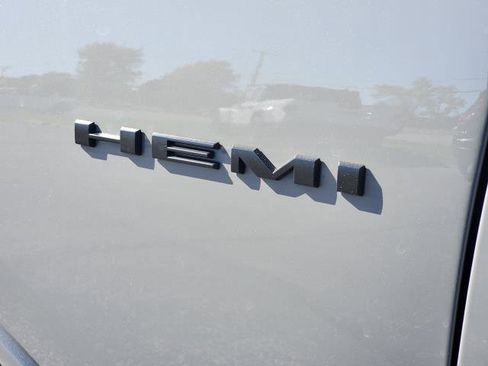 Used 2022 Dodge Durango R/T w/ Blacktop Package AWD/4WD image 35