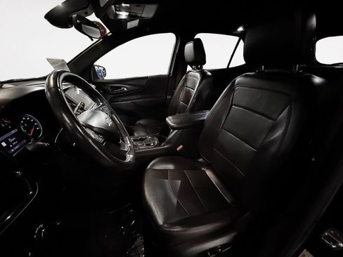 Used 2022 Chevrolet Equinox RS w/ RS Leather Package FWD image 11