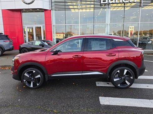 New 2026 Nissan Kicks SR w/ SR Premium Package image 9