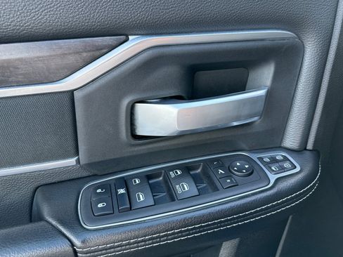 Used 2024 RAM 2500 Big Horn w/ Bed Utility Group image 12