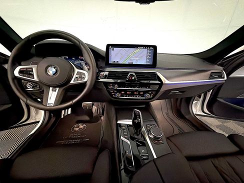 Used 2023 BMW 530i xDrive w/ M Sport Package AWD/4WD image 16