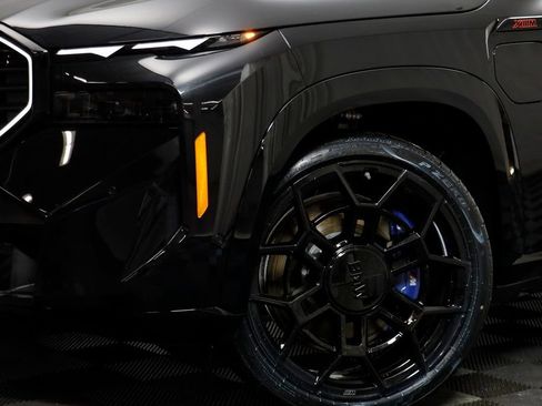 New 2026 BMW XM Label Red image 3