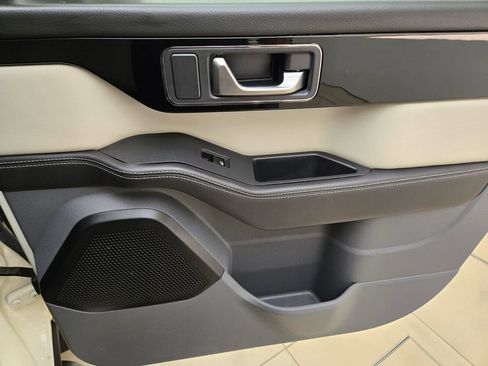 Used 2024 INEOS Grenadier image 27