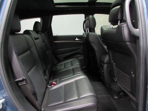 Used 2020 Jeep Grand Cherokee High Altitude AWD/4WD image 19