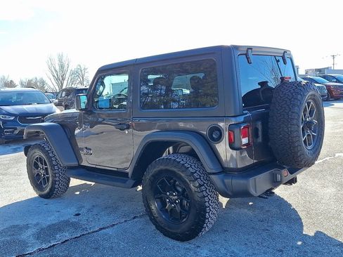 Used 2024 Jeep Wrangler Willys image 5