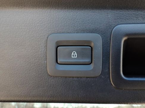 Used 2024 MAZDA CX-30 AWD 2.5 S w/ Select Sport Pkg image 32