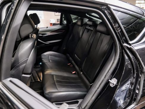 Used 2016 BMW X6 xDrive50i AWD/4WD image 40