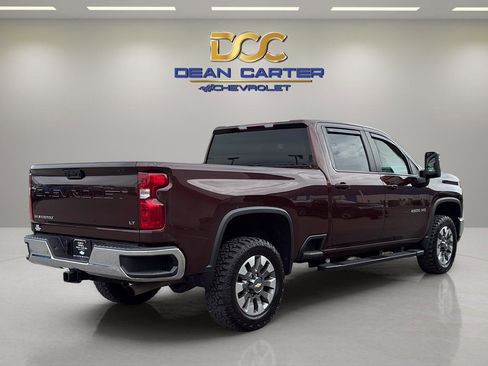 Used 2024 Chevrolet Silverado 2500 LT AWD/4WD image 5