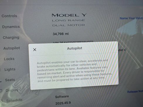 Used 2024 Tesla Model Y Long Range image 12