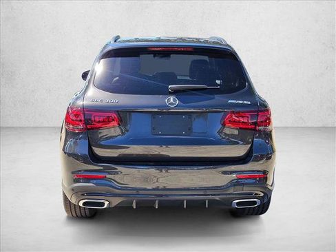 Used 2022 Mercedes-Benz GLC 300 image 7