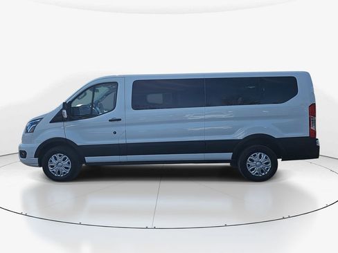 Used 2023 Ford Transit 350 XLT image 8