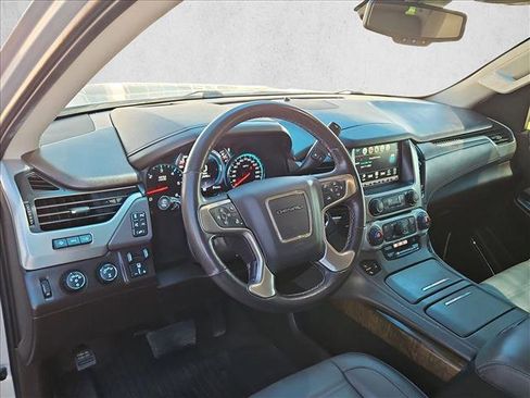 Used 2018 GMC Yukon Denali w/ Denali Ultimate Package AWD/4WD image 23