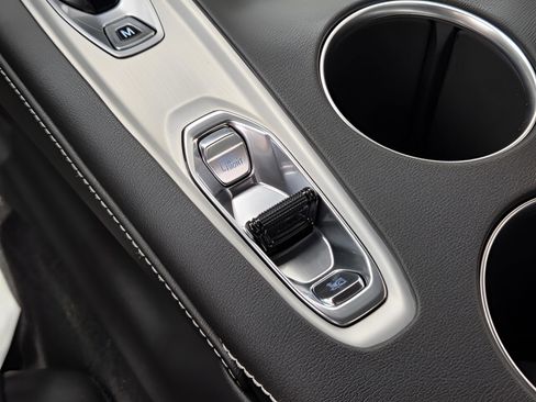 New 2026 Chevrolet Corvette Stingray Preferred Conv w/ 2LT image 11