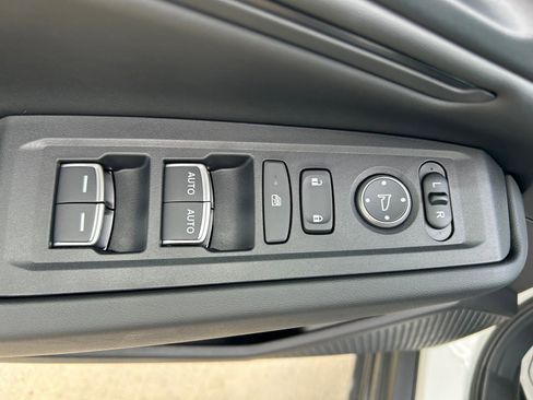 New 2025 Honda Accord SE image 9