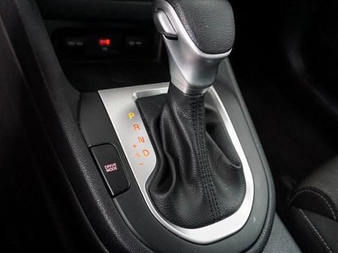 Used 2023 Kia Forte LXS image 14