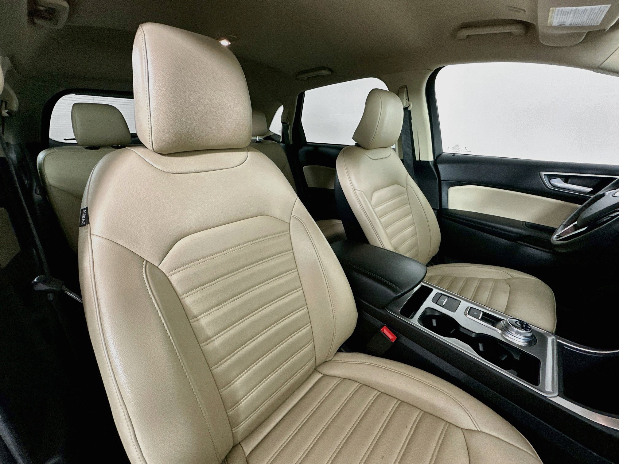 Used 2024 Ford Edge SEL AWD/4WD image 25