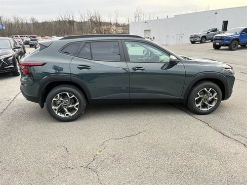 New 2026 Chevrolet Trax LT w/ Driver Confidence Package image 7