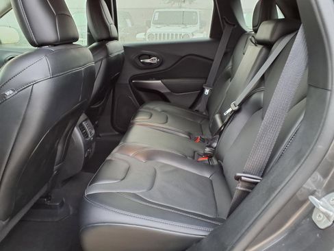 Used 2022 Jeep Cherokee Latitude Lux image 19