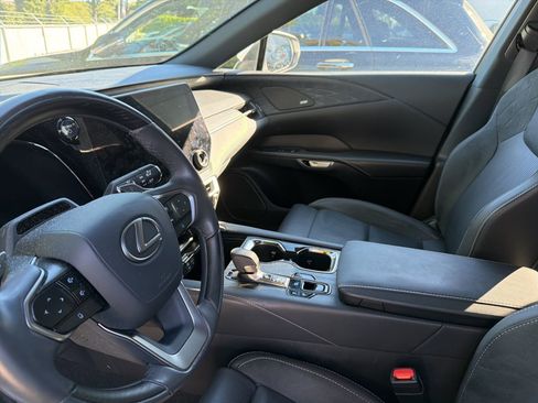 Used 2024 Lexus RX 350 w/ Convenience Package AWD/4WD image 6