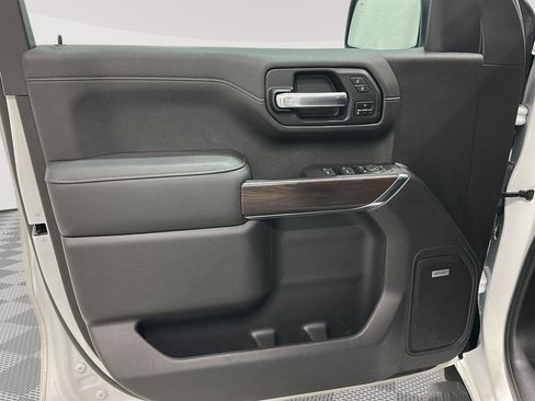 Used 2021 GMC Sierra 1500 SLT w/ SLT Premium Plus Package image 17