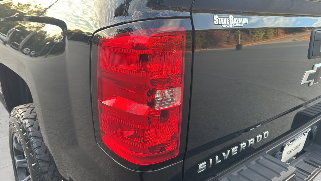 Used 2017 Chevrolet Silverado 1500 W/T w/ Black Out Edition AWD/4WD image 28