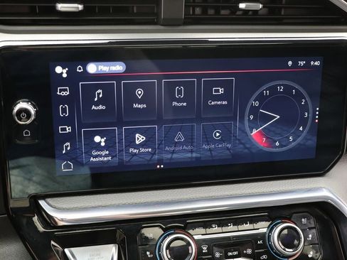 Used 2024 GMC Sierra 2500 Denali image 21