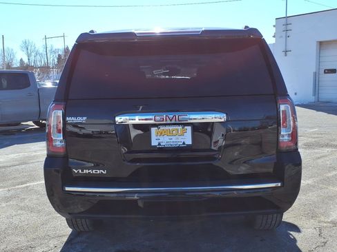 Used 2020 GMC Yukon Denali w/ Denali Ultimate Package image 6