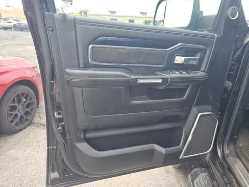 Used 2019 RAM 3500 Laramie AWD/4WD image 8