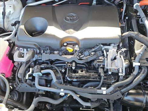 Certified 2020 Toyota RAV4 Limited image 24