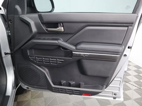 Used 2024 Toyota Tacoma TRD Sport image 25