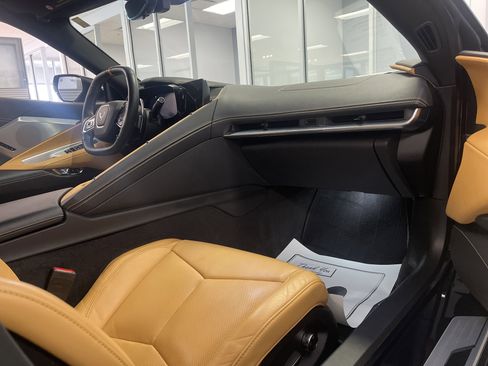 Used 2023 Chevrolet Corvette Stingray Preferred Conv w/ Chrome Exterior Badge Package image 22