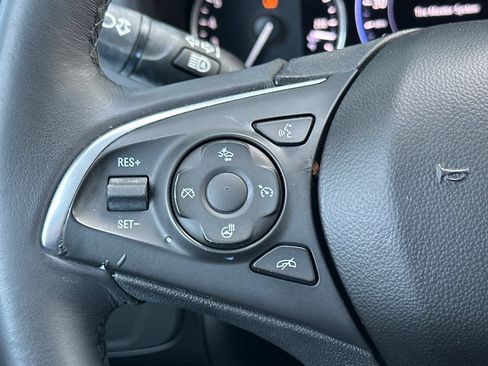 Used 2020 Buick Enclave Avenir w/ Avenir Technology Package AWD/4WD image 30