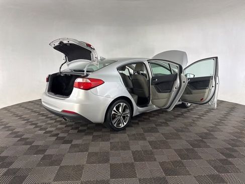 Used 2016 Kia Forte EX w/ EX Premium Package image 15
