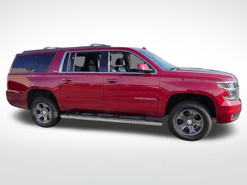 Used 2016 Chevrolet Suburban LT AWD/4WD image 5