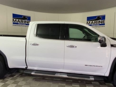 Used 2023 GMC Sierra 1500 SLT w/ SLT Convenience Package AWD/4WD image 3