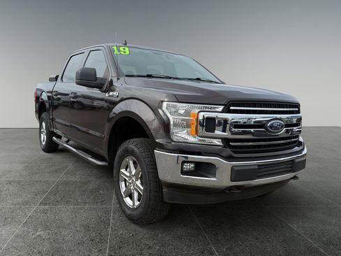 Used 2019 Ford F150 XLT image 9