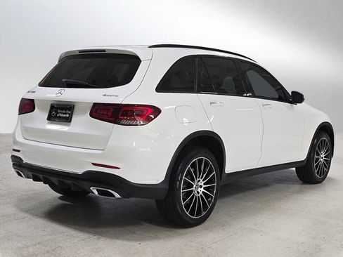 Used 2022 Mercedes-Benz GLC 300 4MATIC image 3