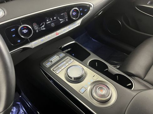 Used 2025 Genesis GV70 2.5T image 25