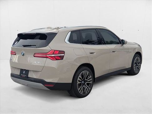 New 2025 BMW X3 xDrive30i w/ Convenience Package image 2