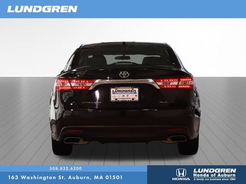 Used 2015 Toyota Avalon XLE FWD image 28