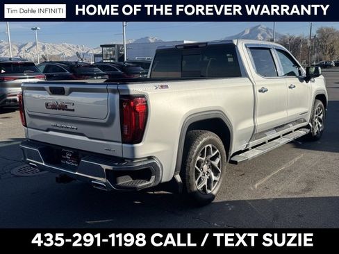 Used 2022 GMC Sierra 1500 SLT w/ SLT Convenience Package image 9