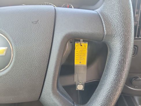 Used 2021 Chevrolet Express 3500 LT w/ LT Preferred Equipment Group image 25