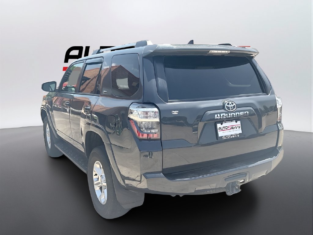 Used 2024 Toyota 4Runner SR5 Premium AWD/4WD image 5