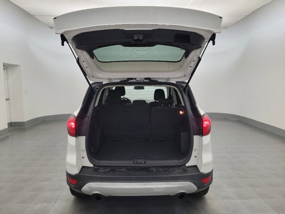 Used 2019 Ford Escape SE FWD image 29