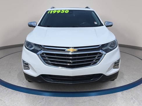 Used 2020 Chevrolet Equinox Premier FWD image 3