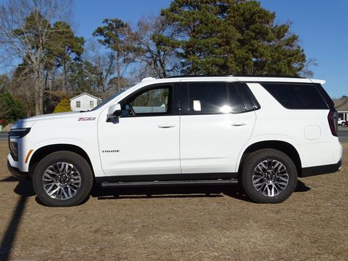 Used 2026 Chevrolet Tahoe Z71 w/ Comfort Package image 4