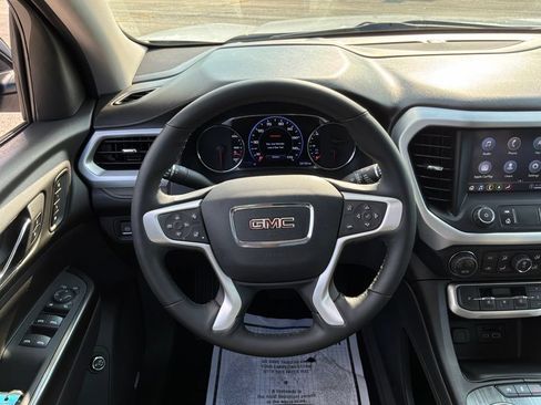 Used 2023 GMC Acadia SLT w/ Elevation Edition FWD image 38
