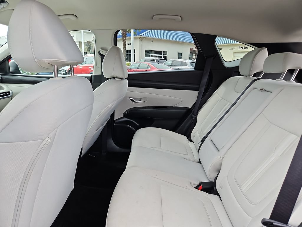 Used 2025 Hyundai Tucson SEL FWD image 27