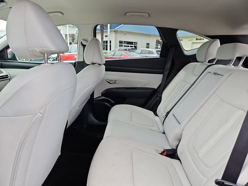 Used 2025 Hyundai Tucson SEL FWD image 27